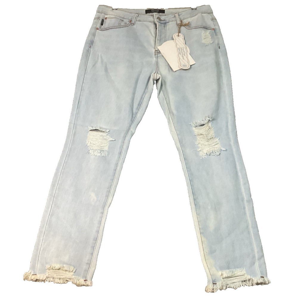 NWT Monkey Ride Skinny Raw Hem Ankle Length Light‎ Wash Distressed 15/32